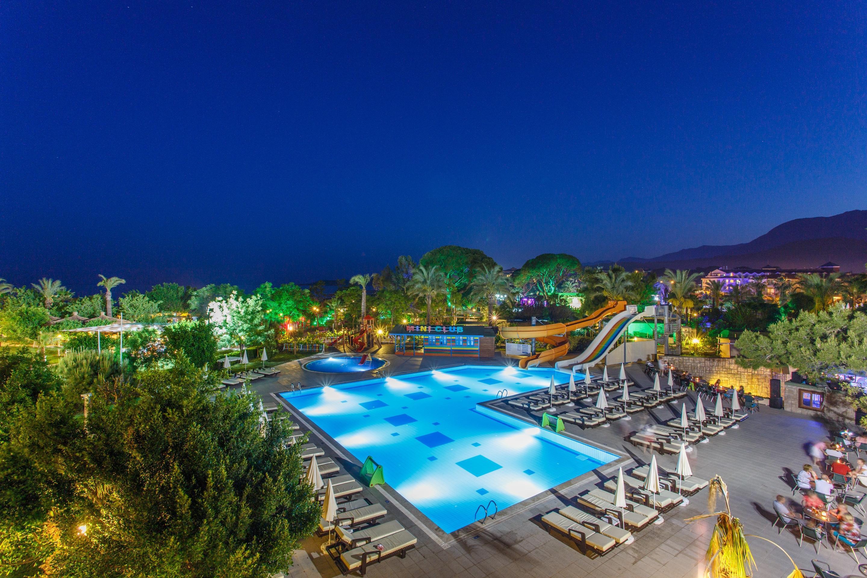 Lucida Beach Hotel Camyuva Ngoại thất bức ảnh