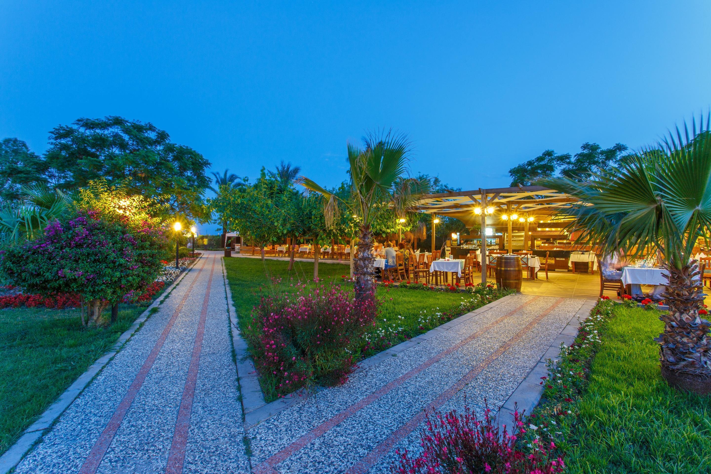 Lucida Beach Hotel Camyuva Ngoại thất bức ảnh