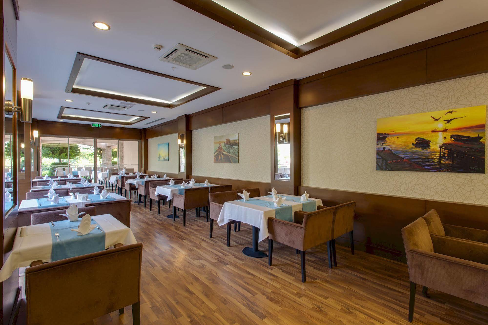 Lucida Beach Hotel Camyuva Ngoại thất bức ảnh