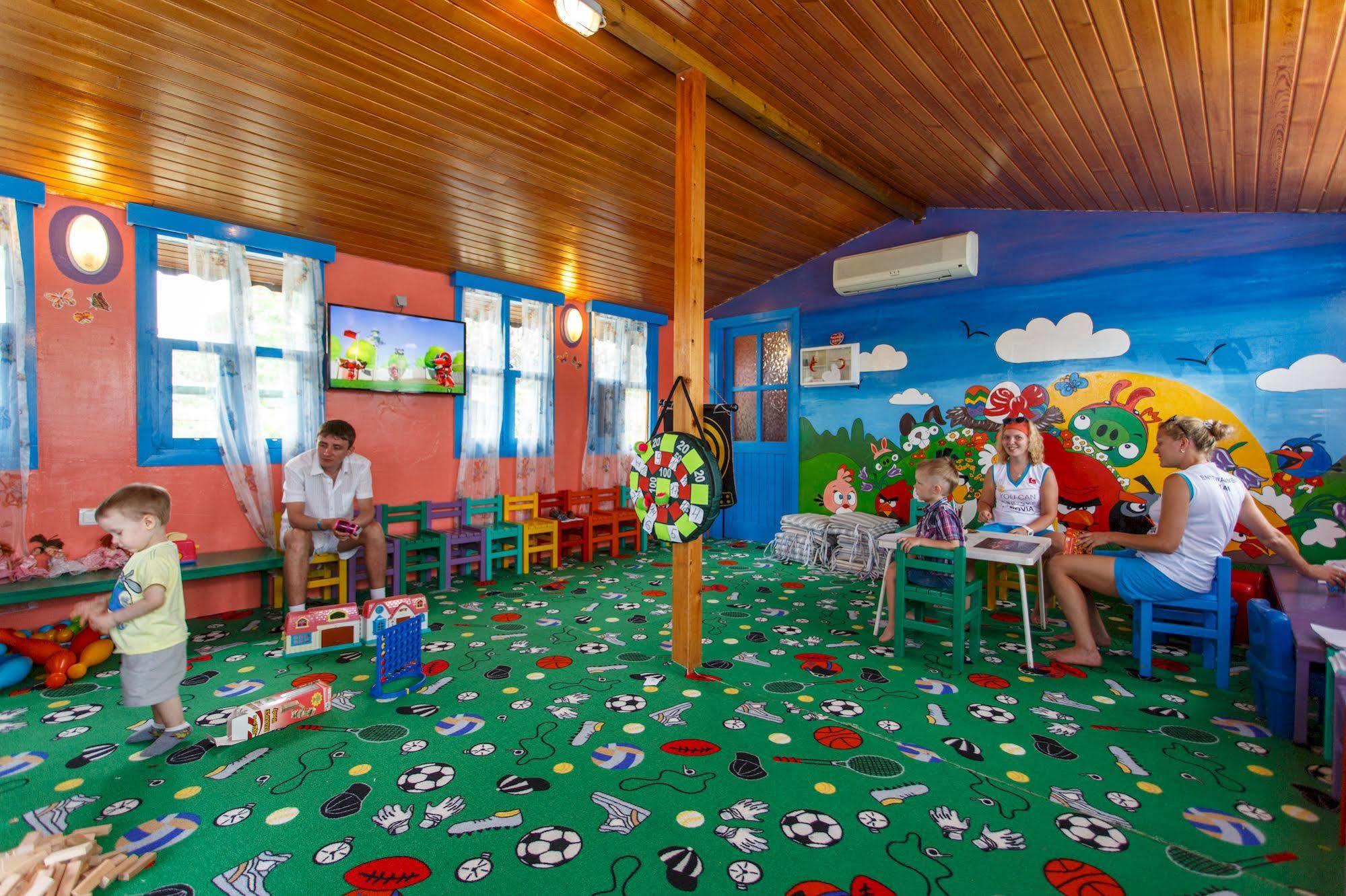 Lucida Beach Hotel Camyuva Ngoại thất bức ảnh