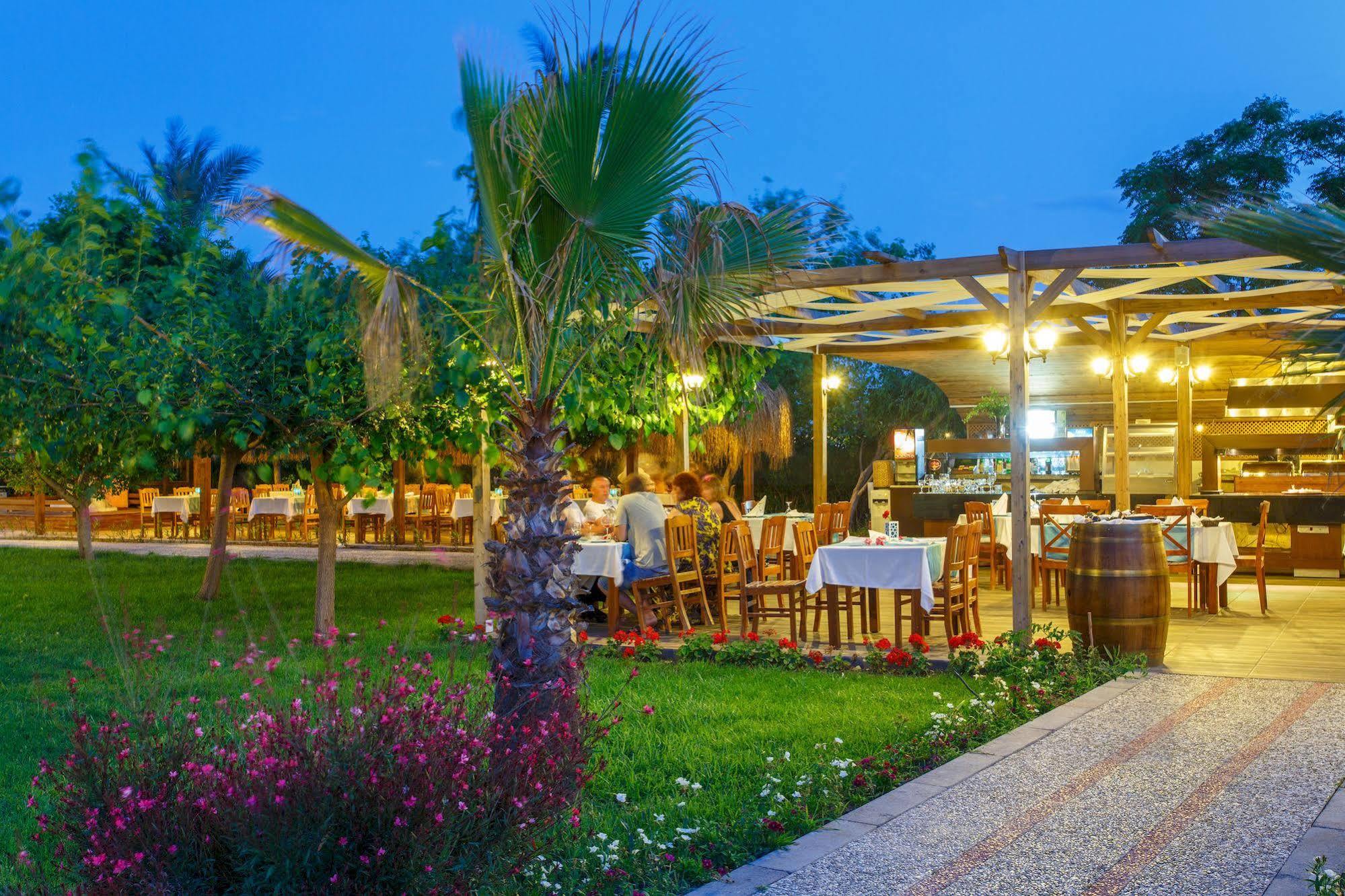 Lucida Beach Hotel Camyuva Ngoại thất bức ảnh