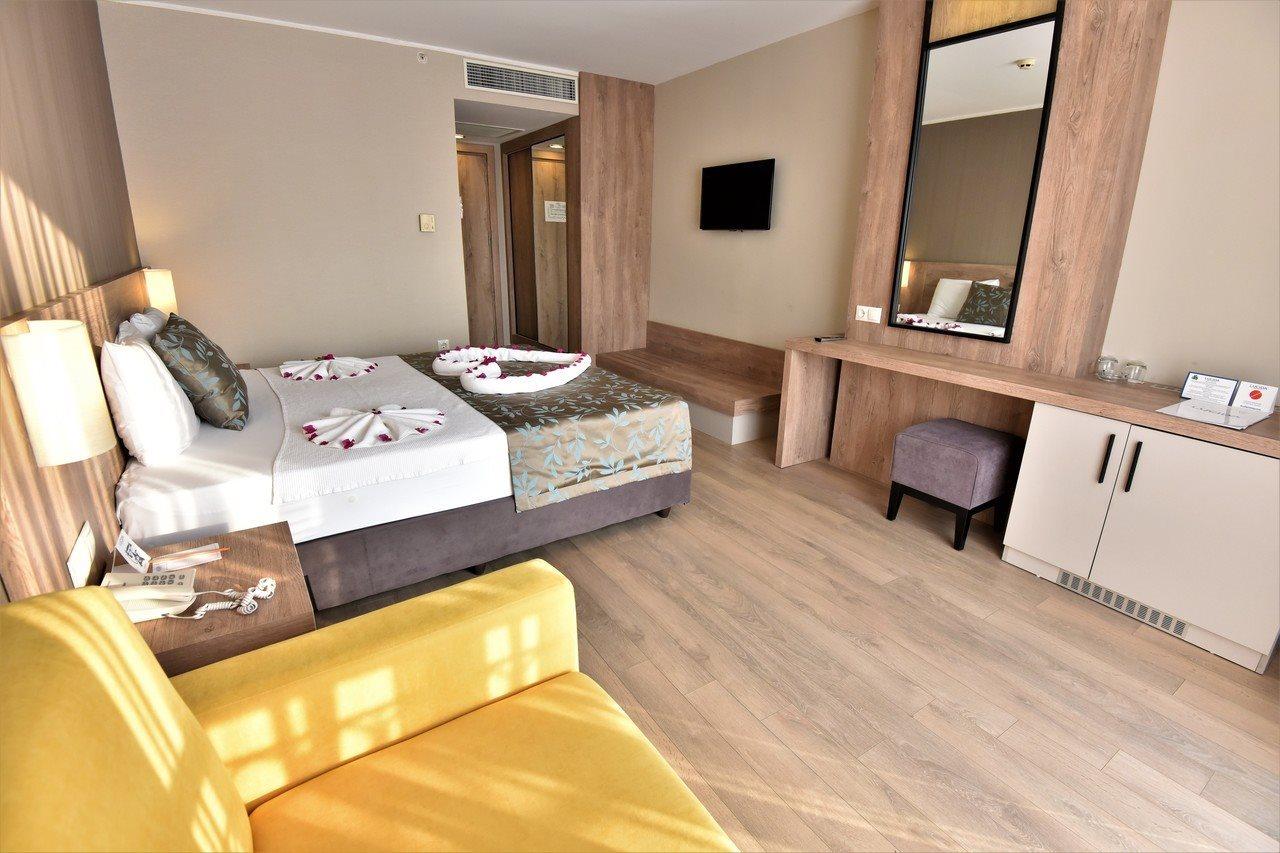 Lucida Beach Hotel Camyuva Ngoại thất bức ảnh